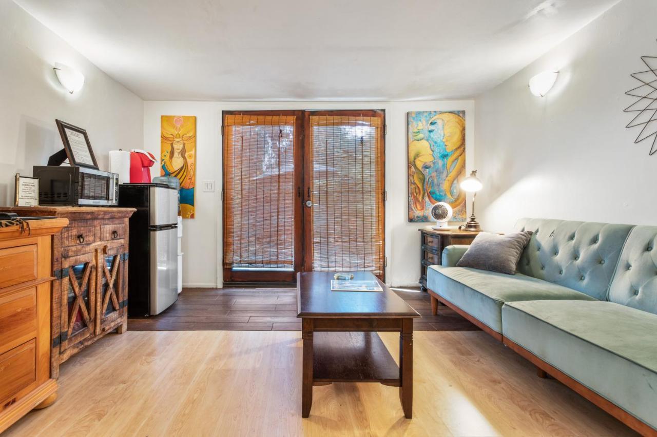 Private Studio City Guest House Λος Άντζελες Εξωτερικό φωτογραφία